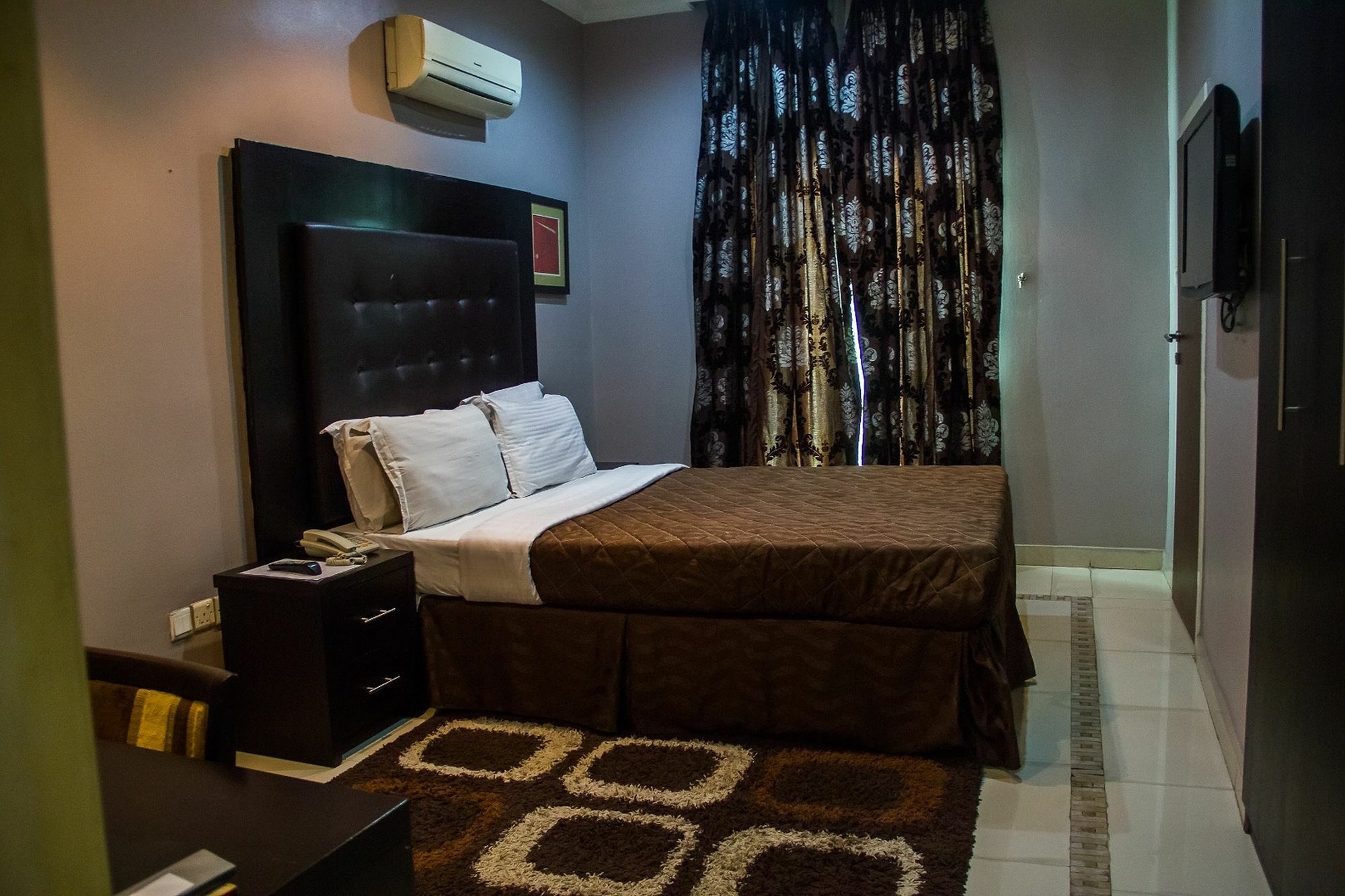 Villa Angelia Boutique Hotel Ikoyi Екстер'єр фото